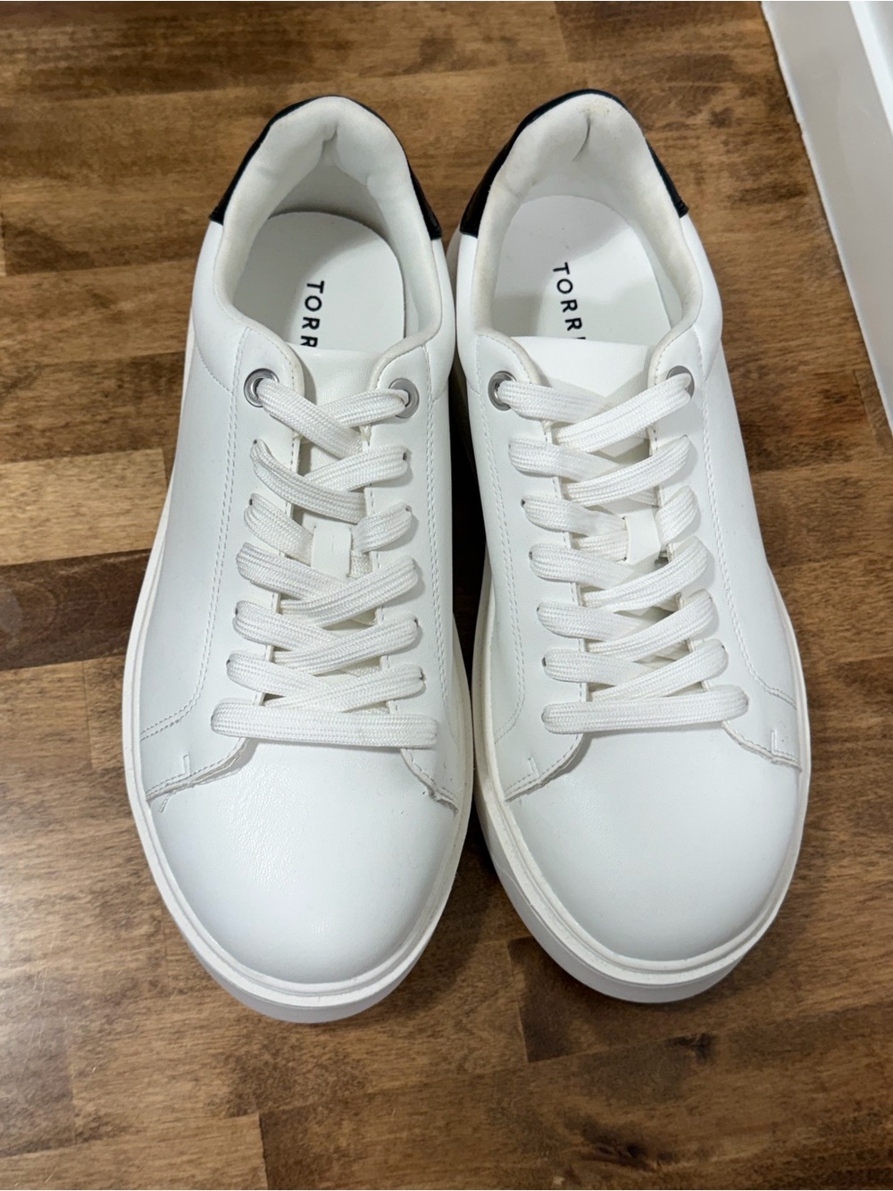 Torrid White Low-Top Lace-Up womens Sneakers with Black Heel Tab- video in photo